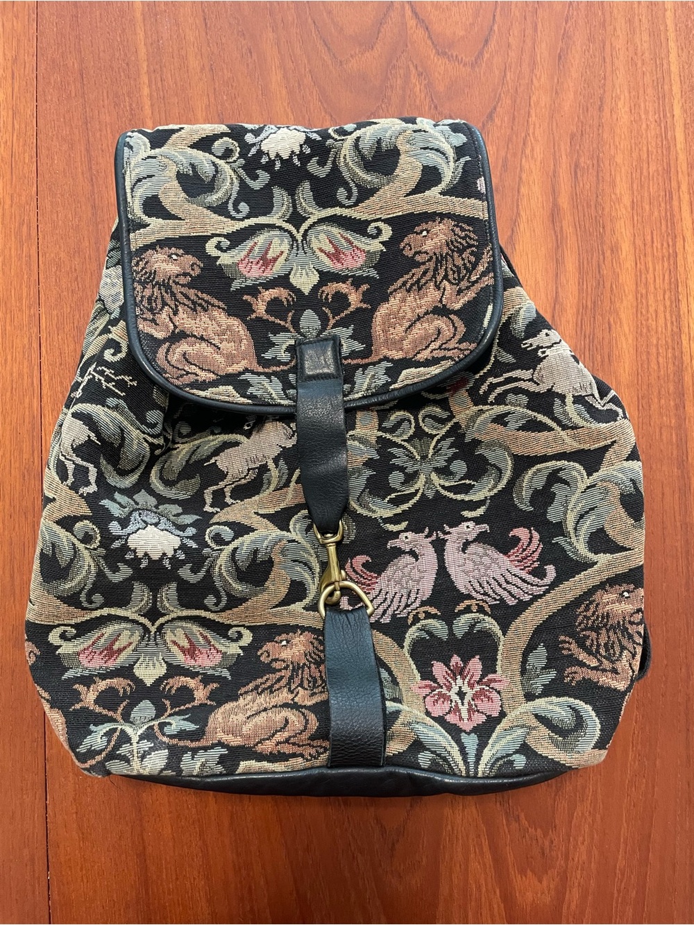 Vintage 90s Tapestry and Leather Floral & Lion Print Backpack Purse Drawstring